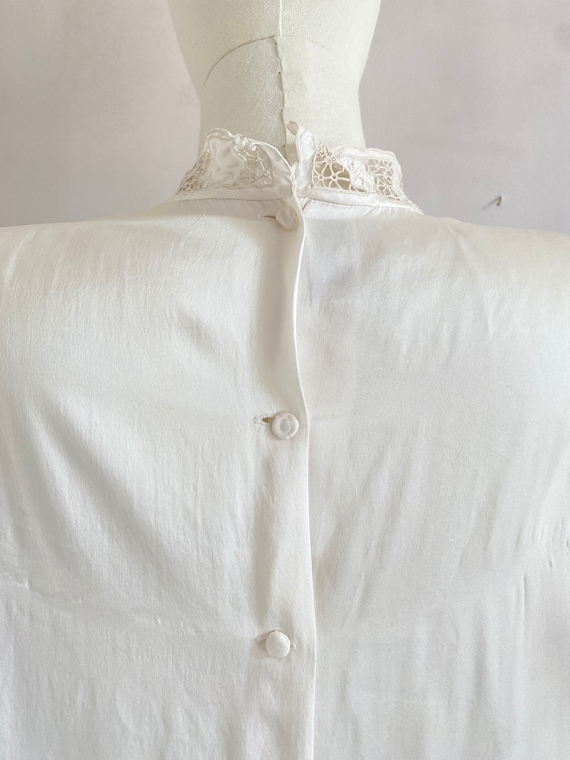 80's Cream Pleated Lace Accented Long Sleeve Blouse by Worthington