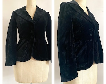 Vintage 1970s black velvet Vera Mont blazer - vintage velour blazer - vintage 1970s jacket - vintage velvet jacket - black blazer