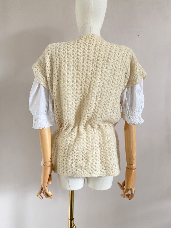 Vintage 70s cream white crochet waistcoat - 1970s… - image 5