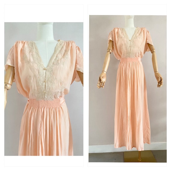 Vintage 1940s pink silk nightgown - 40s pastel la… - image 1