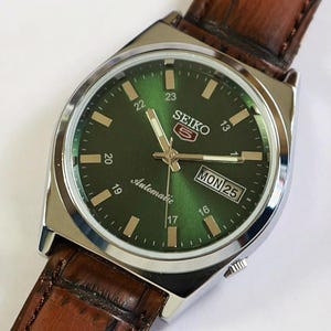 Vintage refurbished Seiko 5 Automatic 6309A Japan Mens Wrist watch green dial exhibition back stainless steel gift for men for him #2071-04