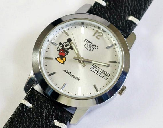 Vintage Refurbished Seiko 5 Automatic Japan Mens Wrist Watch Vintage Refurbished Seiko 5 Automatic Japan Mens Wrist Watch