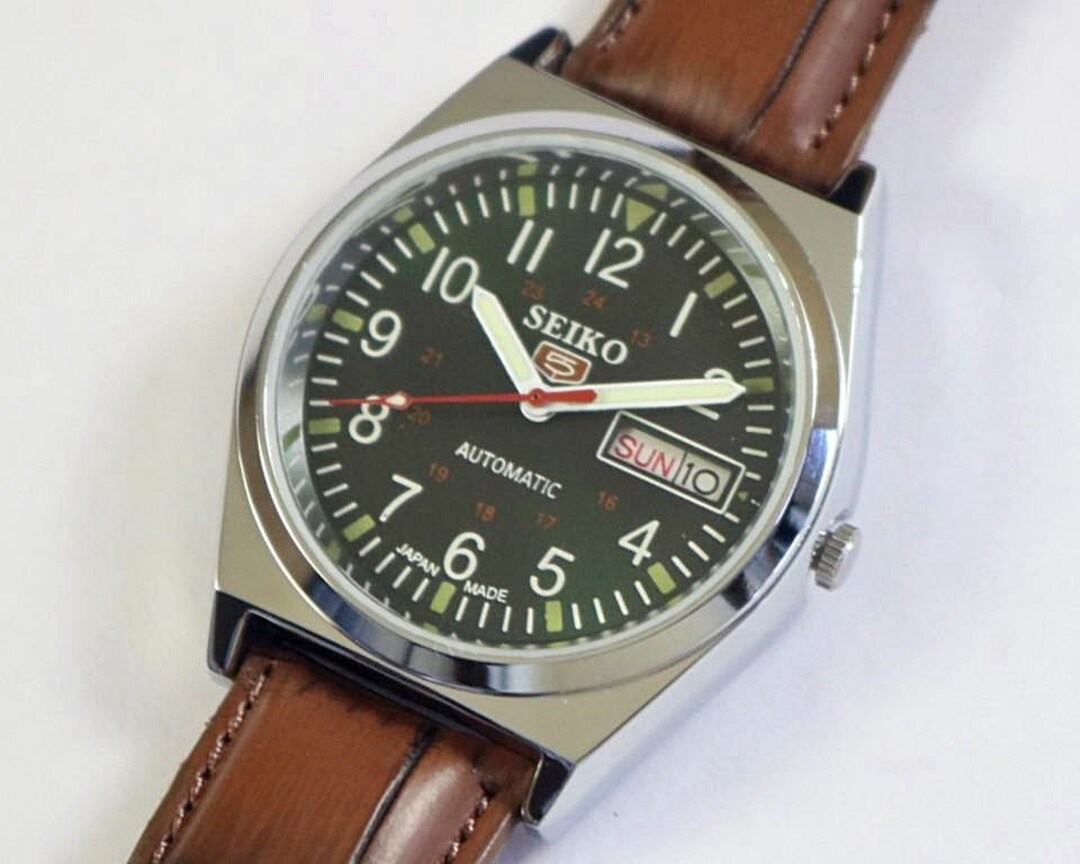 Seiko 5 Automatic Vintage Watch – Refurbished | Japan Original | Iconic Men’s Timepiece