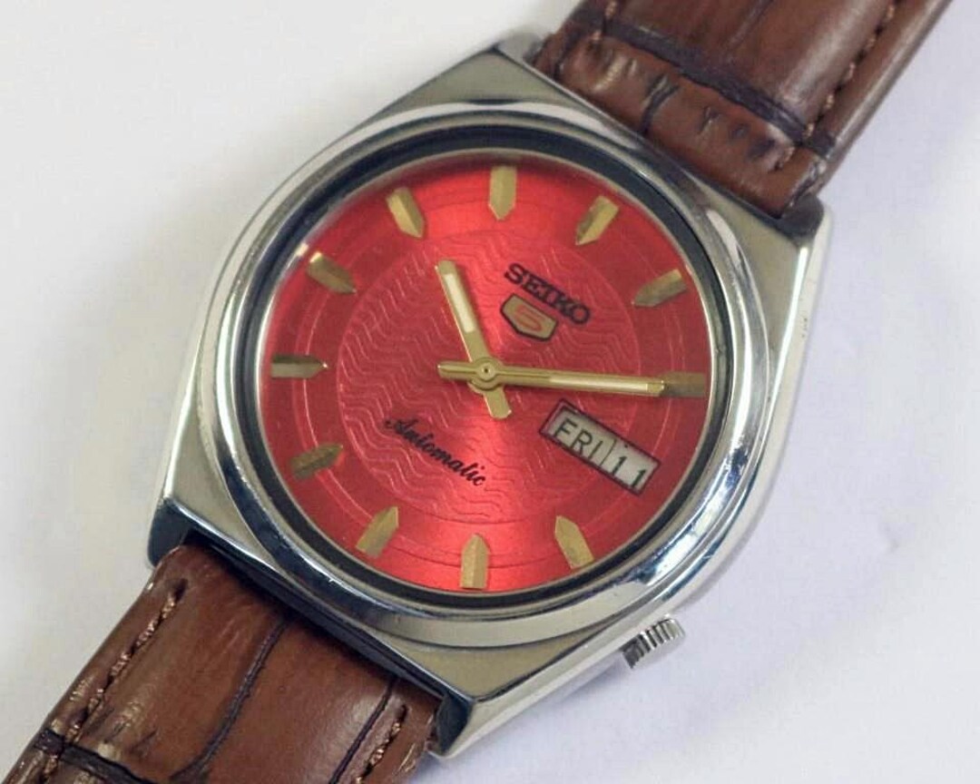 Seiko 5 Automatic Vintage Watch – Refurbished | Japan Original | Iconic Men’s Timepiece