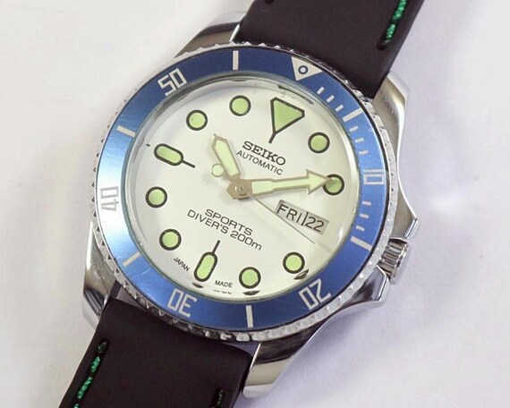 Seiko Diver Style MOD Automatik Japan Herren Armbanduhr Drehbare Lunette weisses Zifferblatt Leucht Marker Zeiger Geschenk fur Manner fur Ihn A1044li30 Etsy