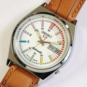 Vintage refurbished Seiko 5 Automatic 7009A Japan Mens Wrist watch white dial exhibition back stainless steel gift for men for him #7001-01