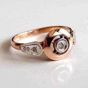 Engagement ring Driekleurig Goud 14kt - Volledig 585kt - 3 Diamanten 0,05kt - Vintage