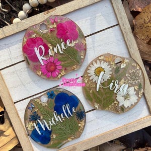 Floral Tumbler Tag, Circle Name Tag, 20/30oz , 40 oz, Flower Tumbler Tag, Tumbler Name Plate, Full Tumbler Name Tag, Personalized Name Tag,