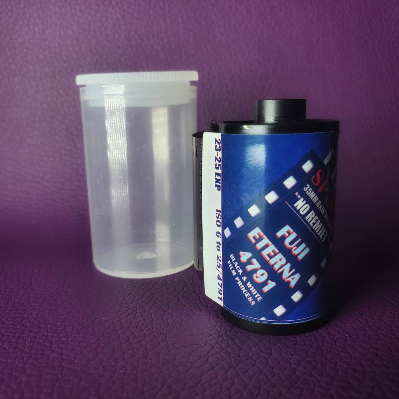 FUJI Eterna 4791 RDS ISO to 25 Black White Negative Film [no