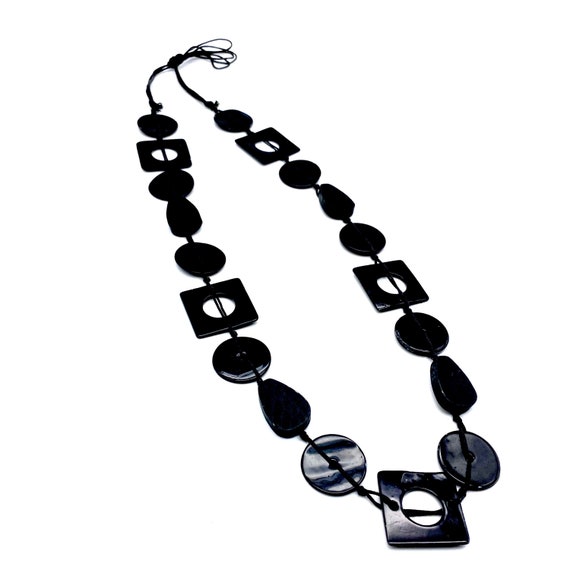 Vintage 1960s Black Mod Necklace, 60s black glass… - image 3