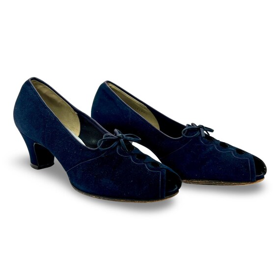 Vintage 1940s pumps, 40s blue suede heels, 40s pe… - image 6