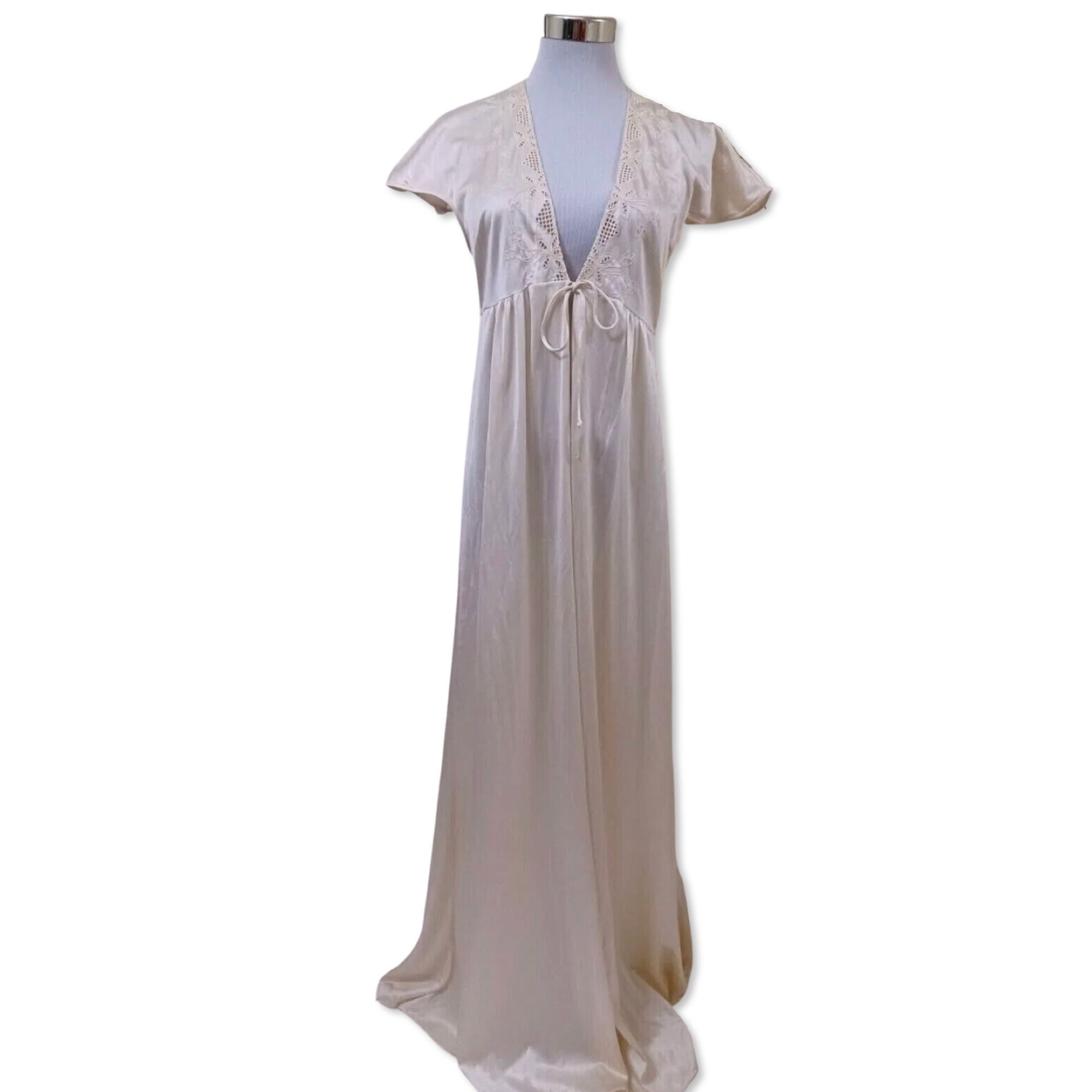 Diane de furstenberg robe sales