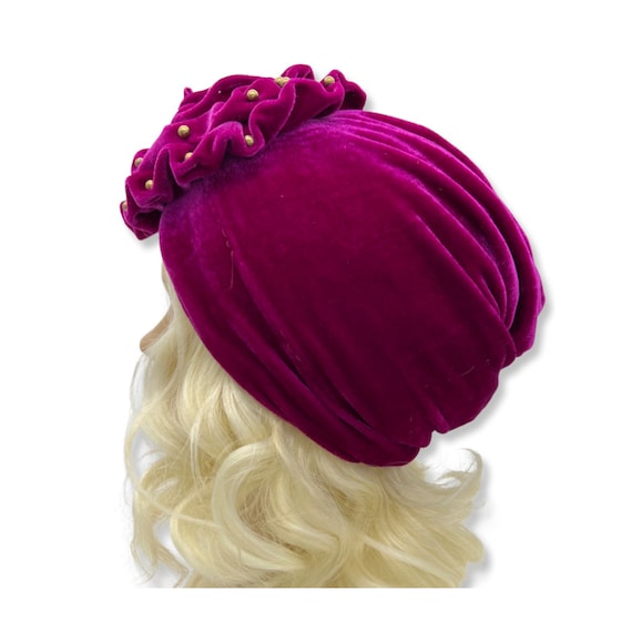 Vintage 1970s Velvet Turban,70s fuschia turbans, … - image 1