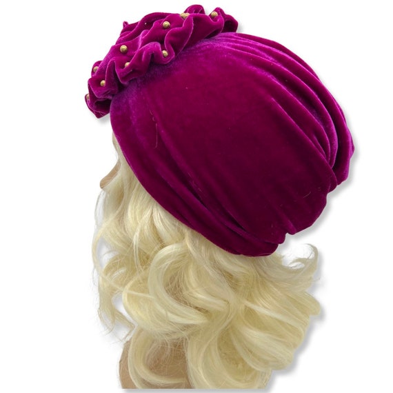 Vintage 1970s Velvet Turban,70s fuschia turbans, … - image 3