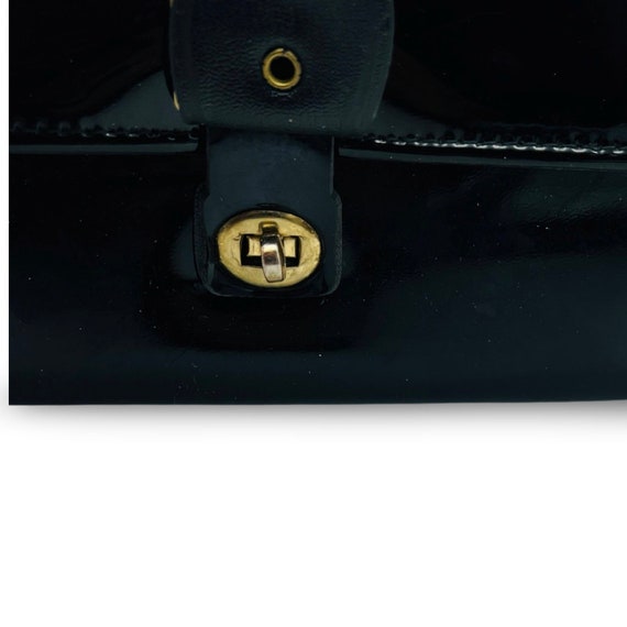 Vintage 1960s black Mod handbag, 60s mod shiny pu… - image 10