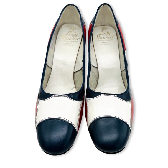 Vintage 1960s mod red white and navy pumps 60s mo… - image 7