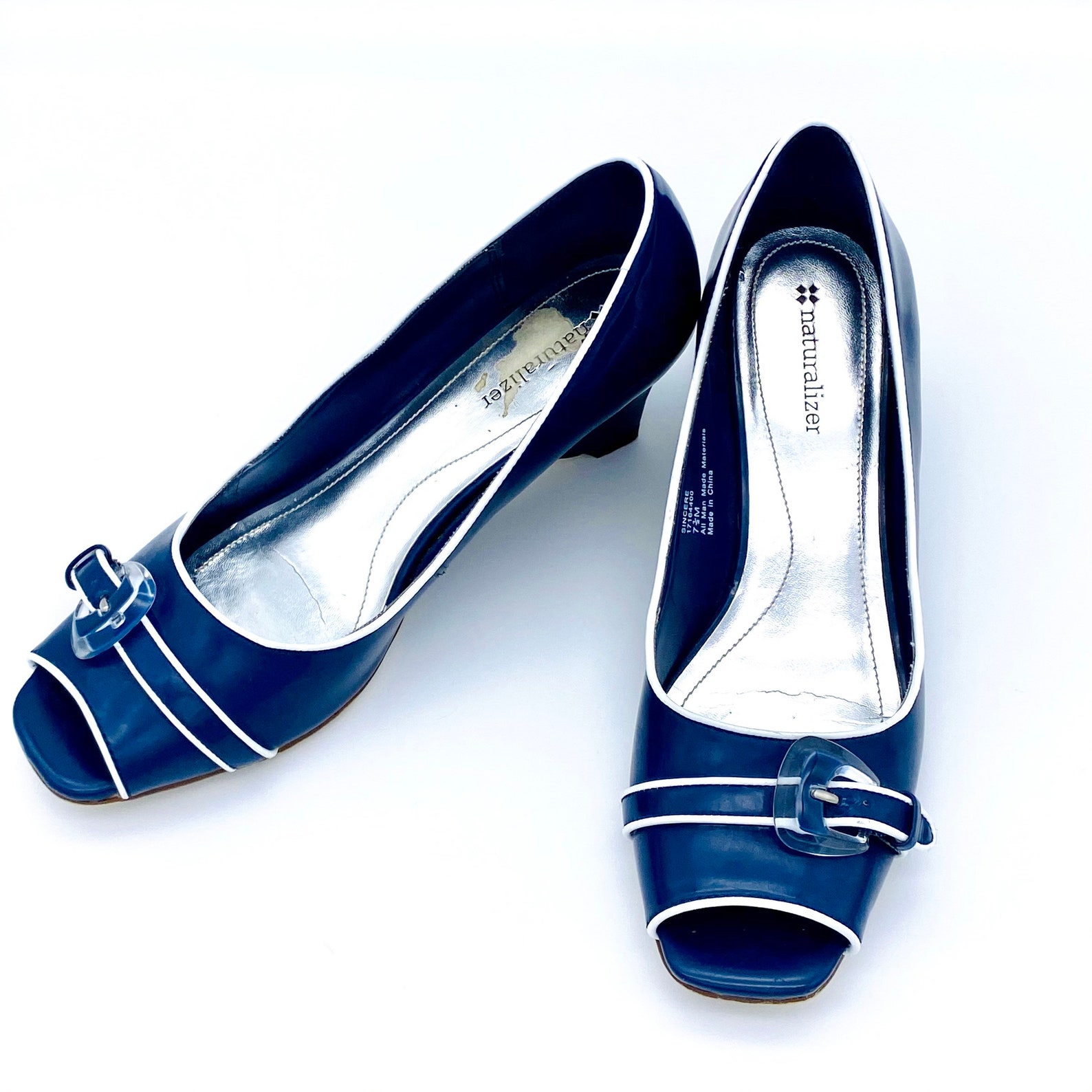 navy closed toe wedges