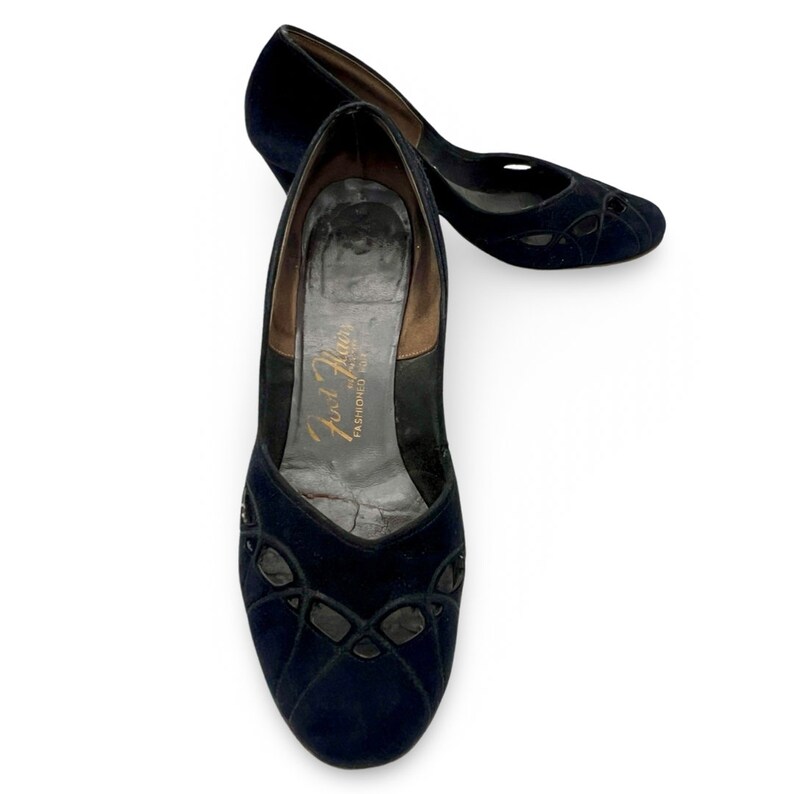 Vintage 1940s pumps, 40s suede heels, 40s chunky heels, 40s black shoes, size 6.5 leather pumps image 8
