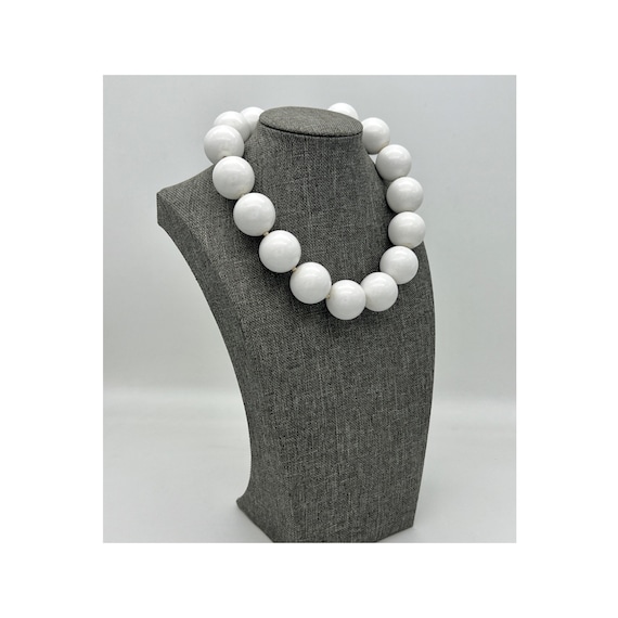 Vintage 1950s large bead necklace, 50s white xl be