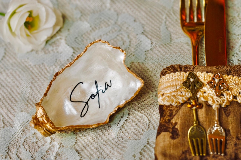 Oyster Shell Place Cards Wedding Favor Wedding Placecard Name Cards Wedding Table Decor Placecards Wedding Decorations Place Names Wedding image 3