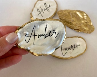 Tarjetas de lugar con forma de concha de ostra plana: Decoración de mesa para bodas en la playa