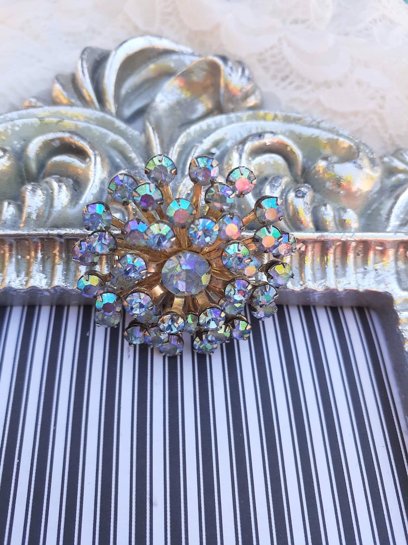 Vintage Signed Triad Starburst Brooch
