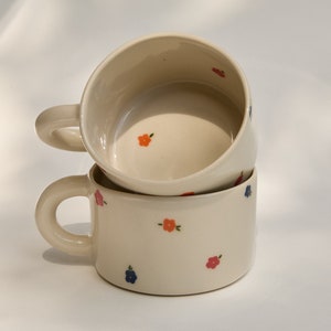 Cute mug with hand painted flowers, Unique handmade porcelain mug, Minimalist tea mug, Tea lover's gift, Personalized gift for friend