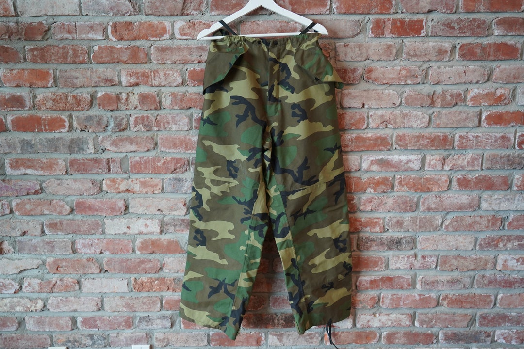 パンツ 90s gore-tex hunter camo nylon pants Amazon.com: Genuine US Military ECWCS Goretex Pants
