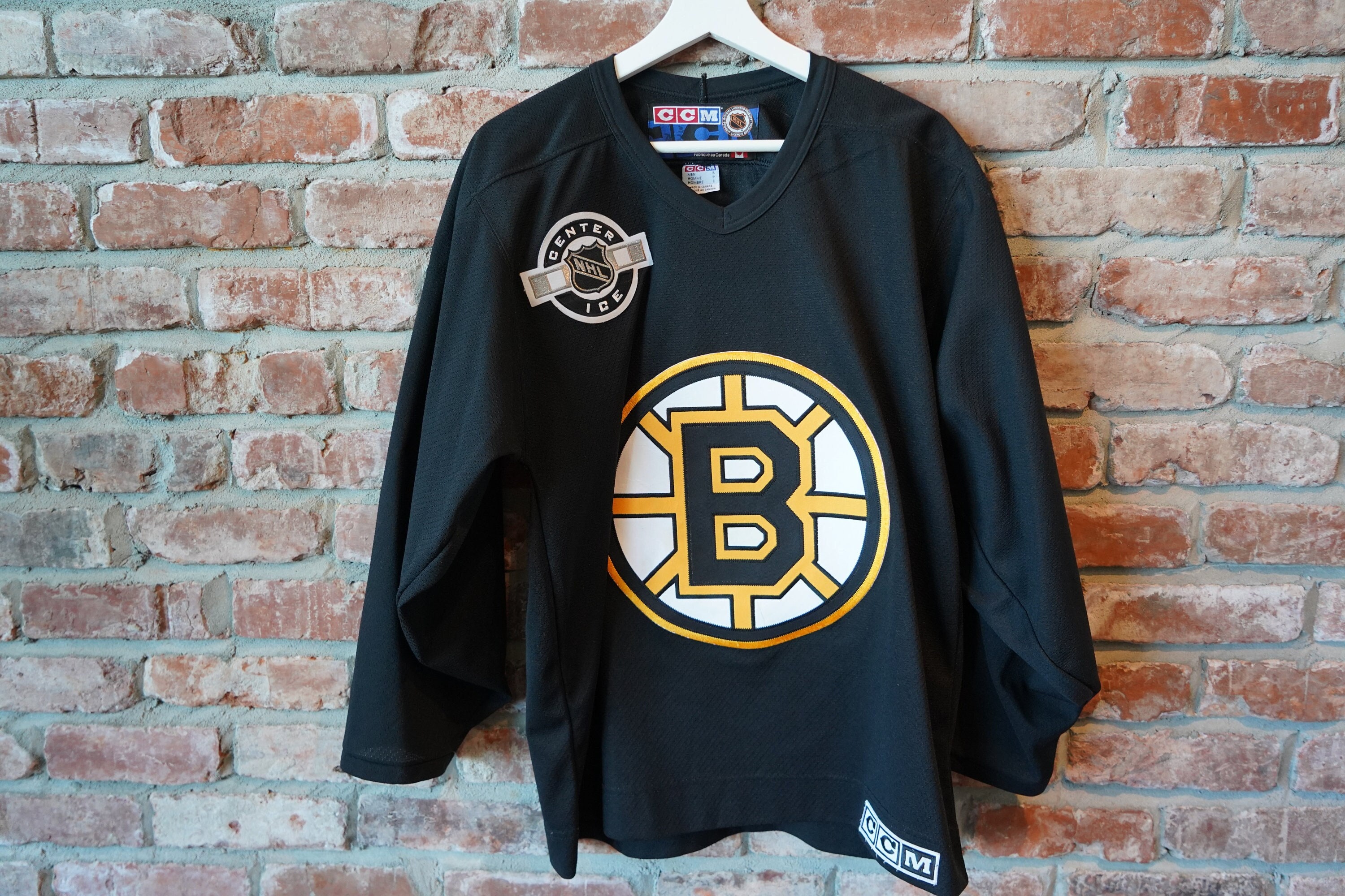 VTG NHL CCM Embroidered Boston Bruins Full Zip Hoodie Mens Mediums Black
