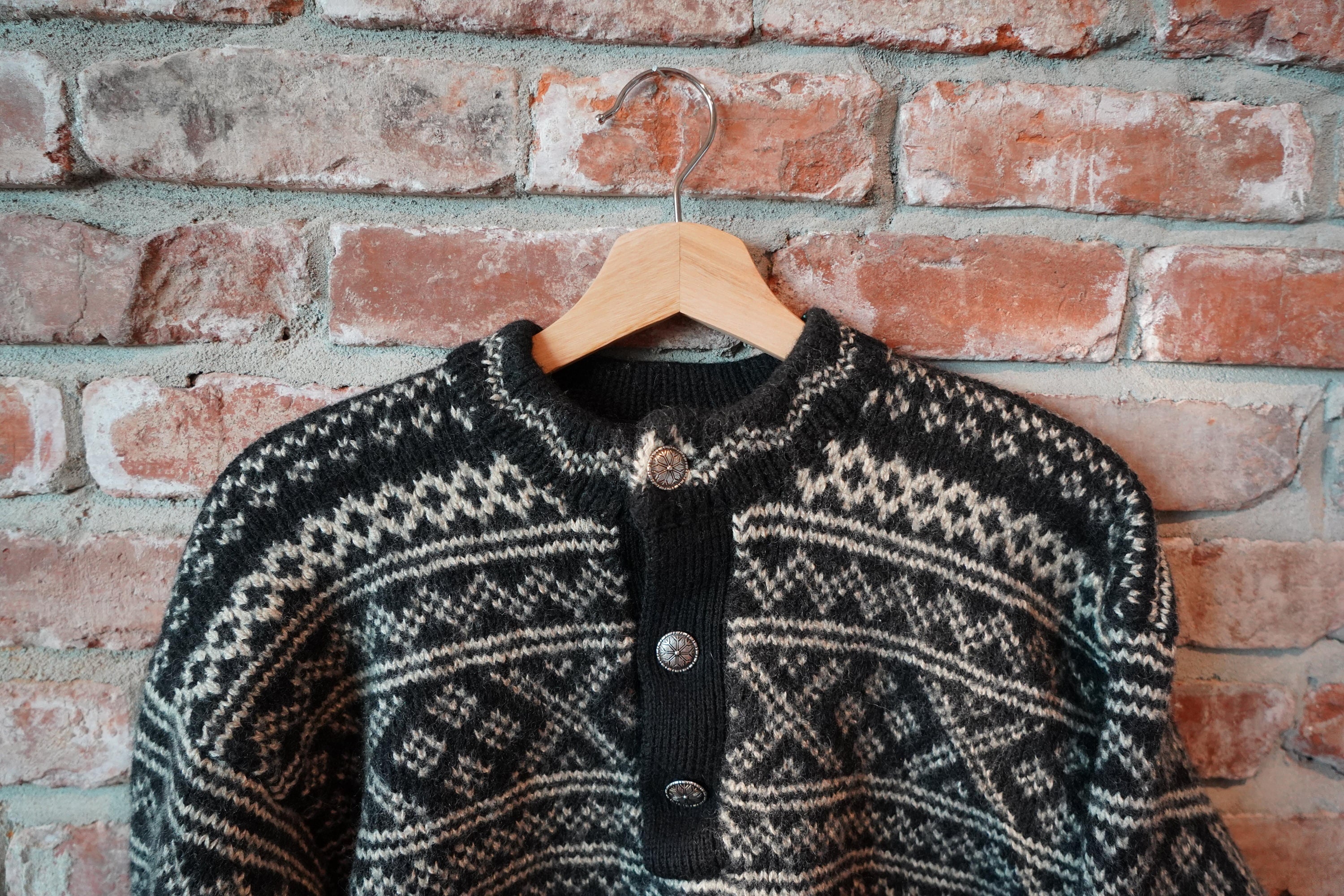 Hilfiger christmas sweater hotsell