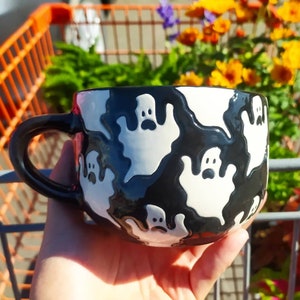 ceramic ghost mug, halloween, holiday decor, handmade ceramics, holidays gift, spooky season, coffee mug, personalized mug, Christmas, gift