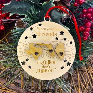 Adorno de amigos, regalo para mejores amigos a larga distancia, adorno para mejores amigos, adorno de Navidad personalizado para varios estados, collage de regalo para amigos, millas