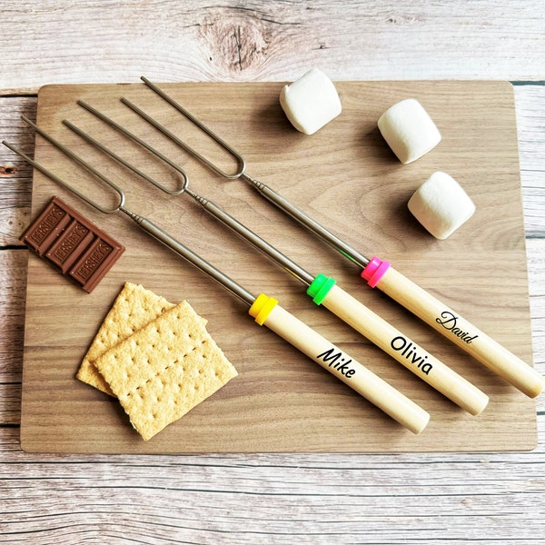 Marshmallow Roasting Sticks Personalized Wooden Handle Telescoping For Camping Tool personalized hot dog Smores Roasting Stick Campfire Gift