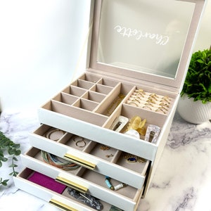 Custom Jewelry Box Organizer Ring Jewelry Case For Girls Box For Women Personalized Jewelry Holder With Name Necklace Storage Christmas Gift