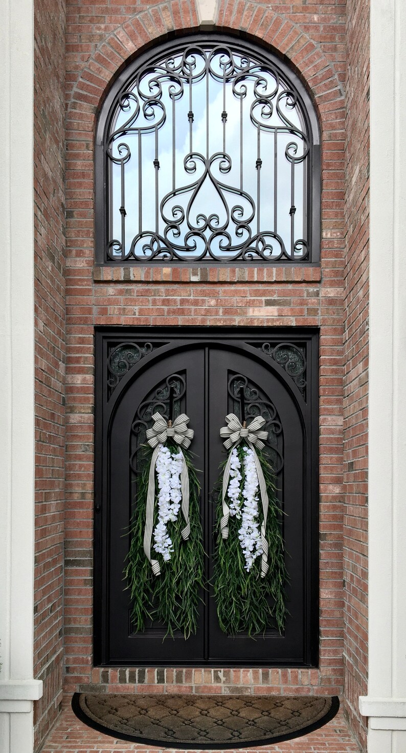 Extra Large Swags for Front Double Doors, Grass and Garland Privacy Swags, Country Farmhouse, Green & White All Season Swags, Bow with Tails image 4