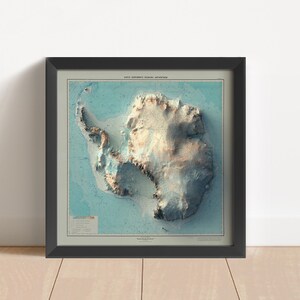 Antarktis Vintage Relief-Karte, basierend auf Original von 1977 (Karte in Kyrillisch) | Antarktis Wand Kunst & Dekor | Topographischer Druck | KEINE 3D-KARTE