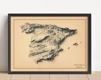 Puede incluir: Una impresión enmarcada en negro de un mapa en relieve de España. El mapa está en tonos de gris y blanco, y muestra la topografía del país. El texto "Relief Map of Spain" está impreso en la esquina inferior derecha.