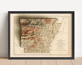 Könnte beinhalten: Gerahmte Vintage-Karte von Arkansas, mit detaillierter topografischer Ansicht in Braun- und Beigetönen. Die Karte enthält Text wie "The Geological Survey of Arkansas" und "Report on Iron Ores". Die Karte ist in einem schwarzen Rahmen.