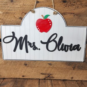 Personalized Teacher Apple Door or Wall Sign, Classroom Sign, 3D Teacher Name Sign, Hand Painted, Teacher Appreciation Gift, Classroom 2025