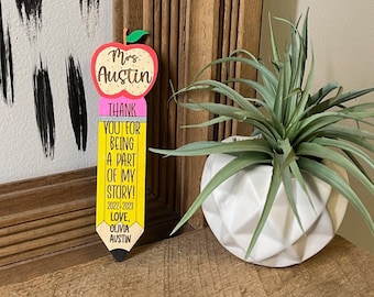 Teacher Gifts - Personalized Bookmark for Educators, Gift for Teacher, Teacher Appreciation