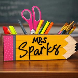 Custom Personalized Teacher Pencil Holder with Name – Personalized Teacher Desk Organizer – Teacher Appreciation Gift – Back to School Gift