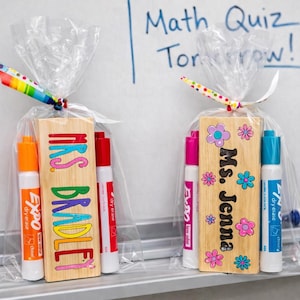 Personalized Teacher Whiteboard/Chalkboard Eraser Gift Set, Hand Painted,  Thank You Gift, Chalkboard Eraser, Teacher Appreciation Gifts.