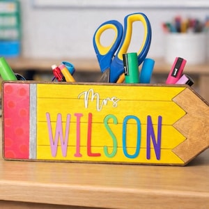Personalized Teacher Pen Holder: Hand-Painted Wooden Pencil Desk Organizer
