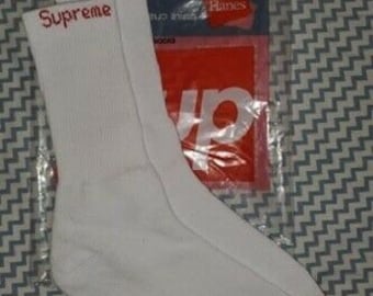 supreme mens socks