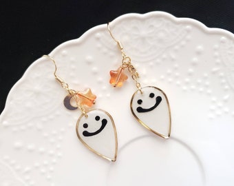 Halloween ghost earrings, smiling ghost face earrings