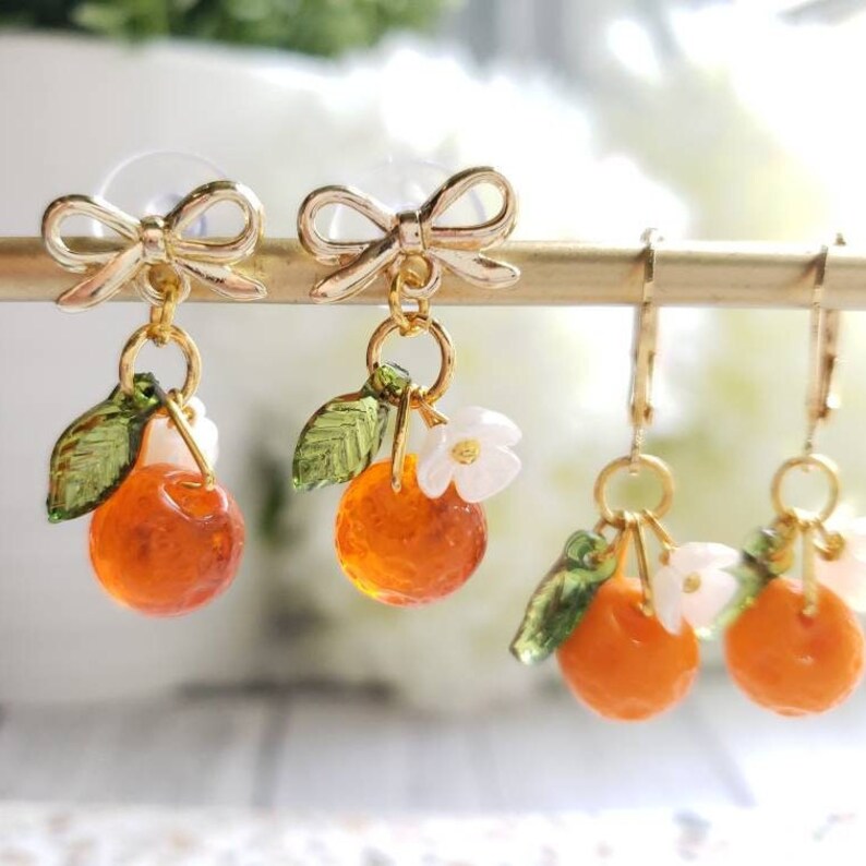 Orange earrings, glass orange drop earrings, food earrings, fruit earrings 