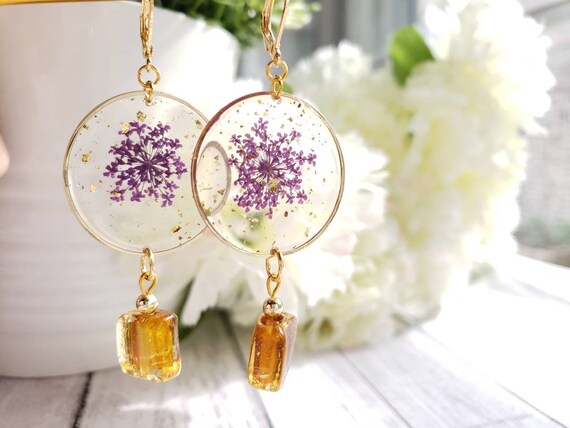 Amazon.com: Forget-Me-Not Pressed Flower Earrings, Handmade Wildflower  Earrings, Birth Flower Earrings for women, Unique Dry Flower Drop Dangle  Earrings for Women, Resin Flower Earrings: Clothing, Shoes & Jewelry
