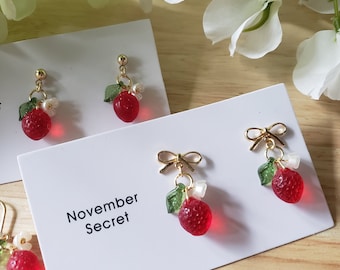 Translucent Strawberry earrings, mini strawberry glass drop earrings, food earrings,  fruit earrings