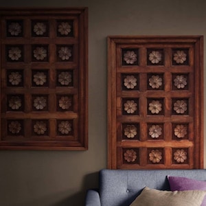 Het rustieke wandpaneel van Chandoli, gesneden houten muur hangend, Indiase vintage geïnspireerde wanddecoratie, Mughal Marokkaanse bloemenkunst aan de muur