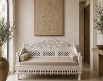 Indisch dagbed vintage stijl: gesneden loungebank van mangohout